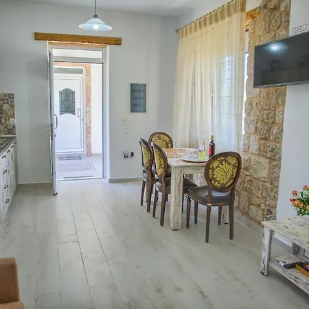 Stone דירה